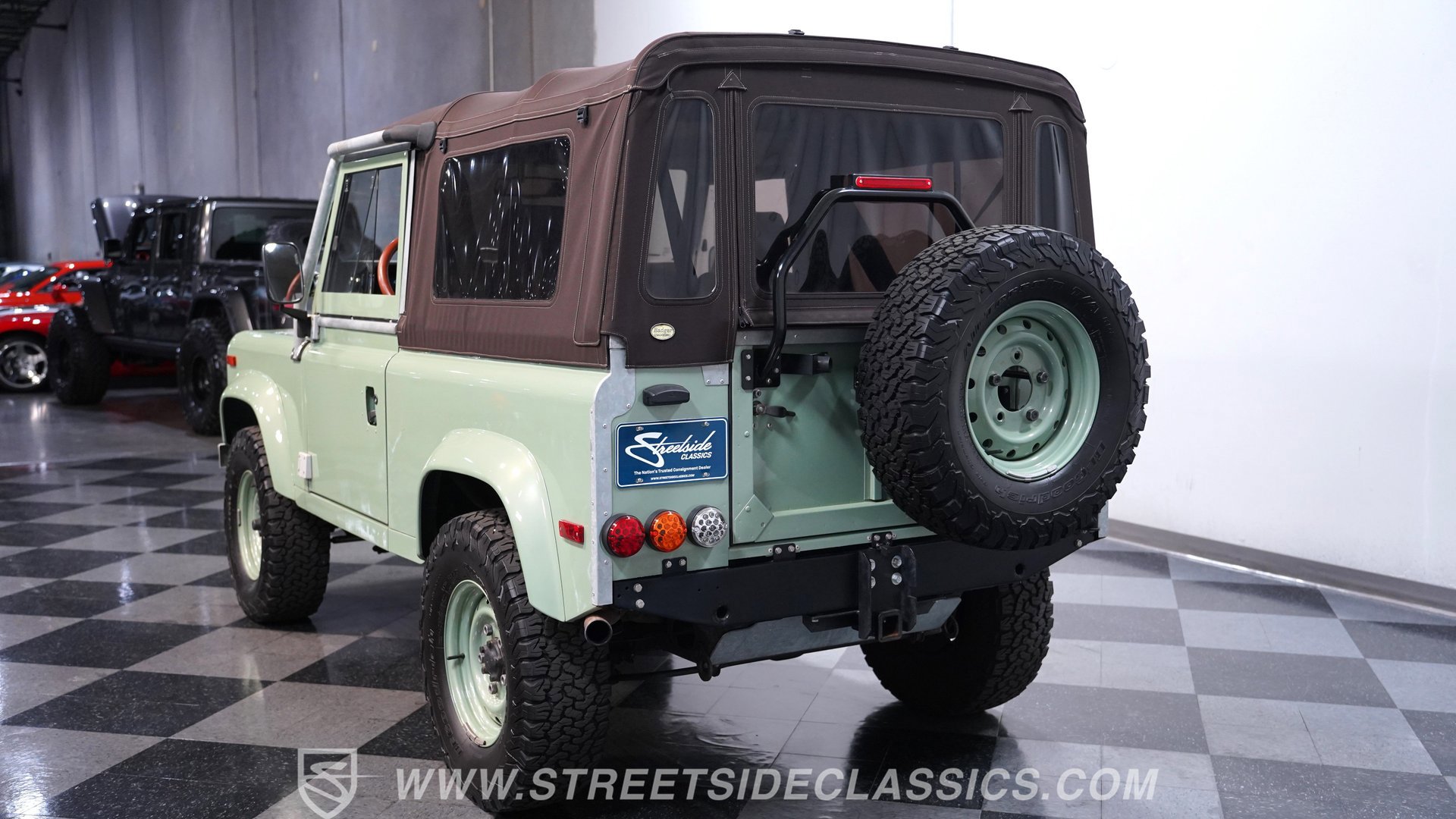 Used 1997 Land Rover Defender 90 AWD/4WD image 9