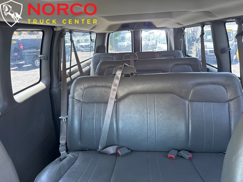 Used 2014 Chevrolet Express 3500 LS RWD image 13