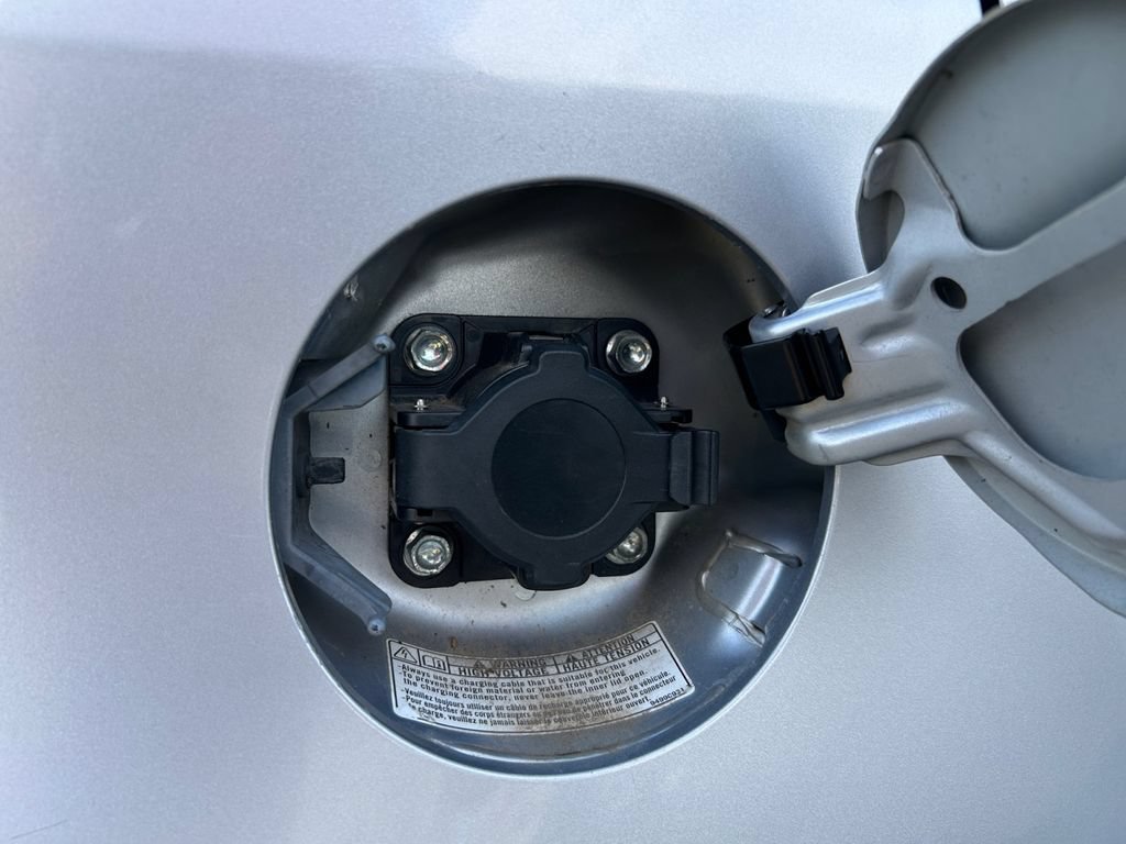 Used 2012 Mitsubishi i ES RWD image 14