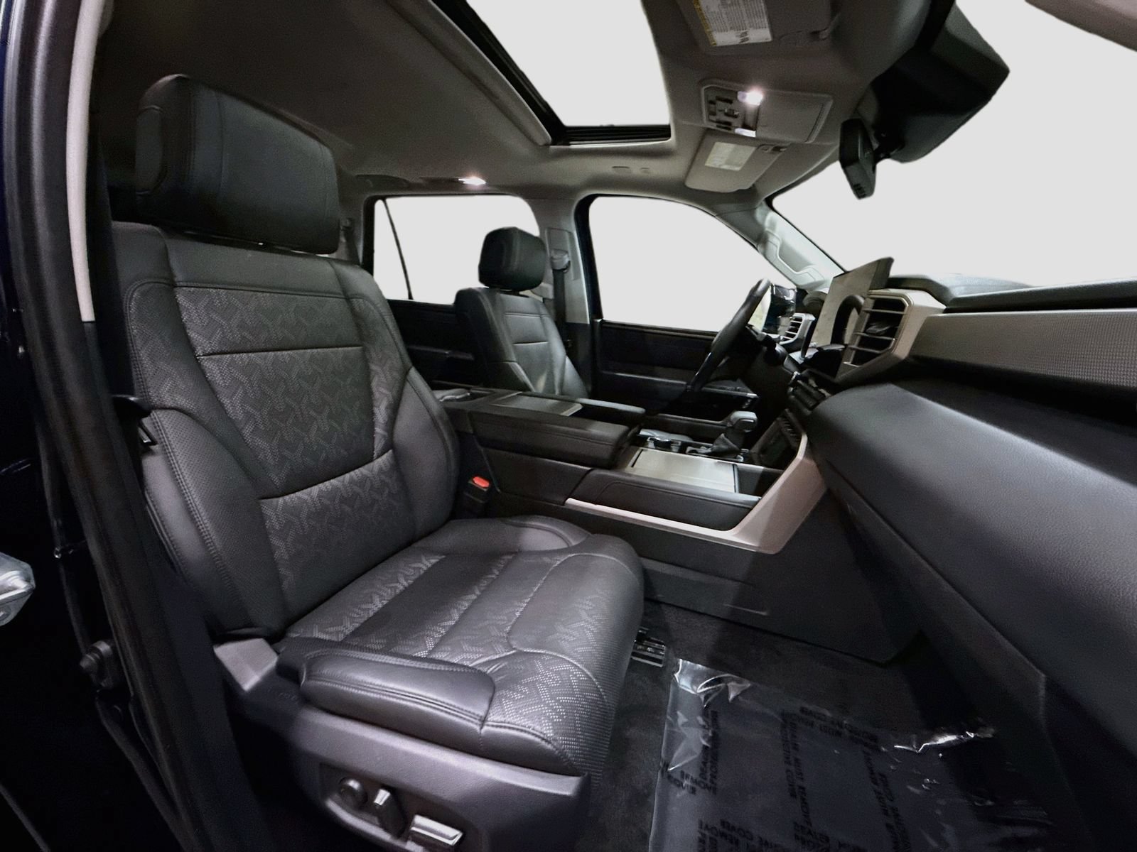 Used 2024 Toyota Sequoia Limited w/ TRD Off-Road Package AWD/4WD image 34