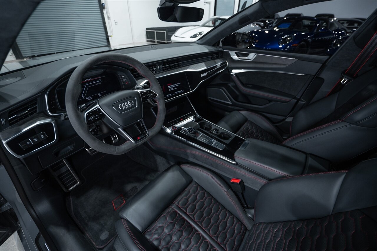 Used 2023 Audi RS 7 Sportback AWD/4WD image 18