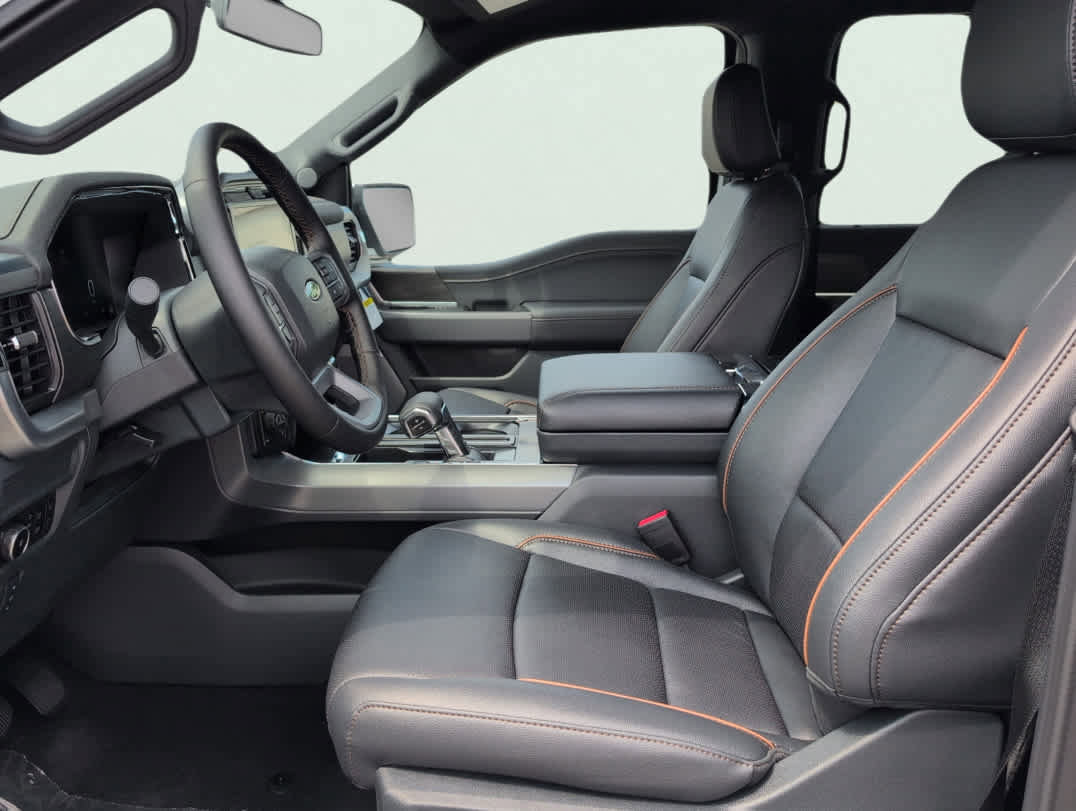 New 2025 Ford F150 Lariat w/ Equipment Group 501A Mid image 8