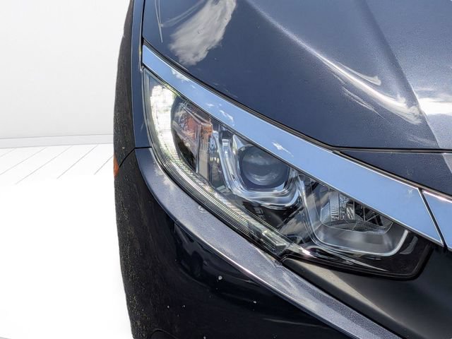 Used 2018 Honda Civic EX-L image 9