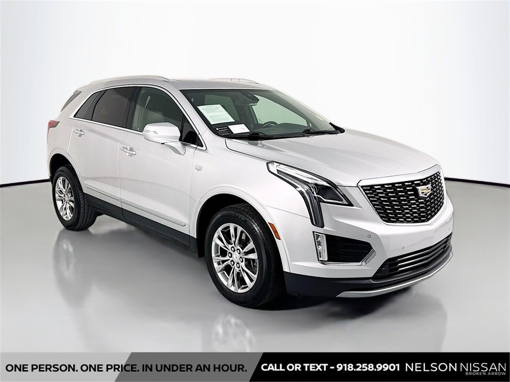 Used 2020 Cadillac XT5 Premium Luxury image 3