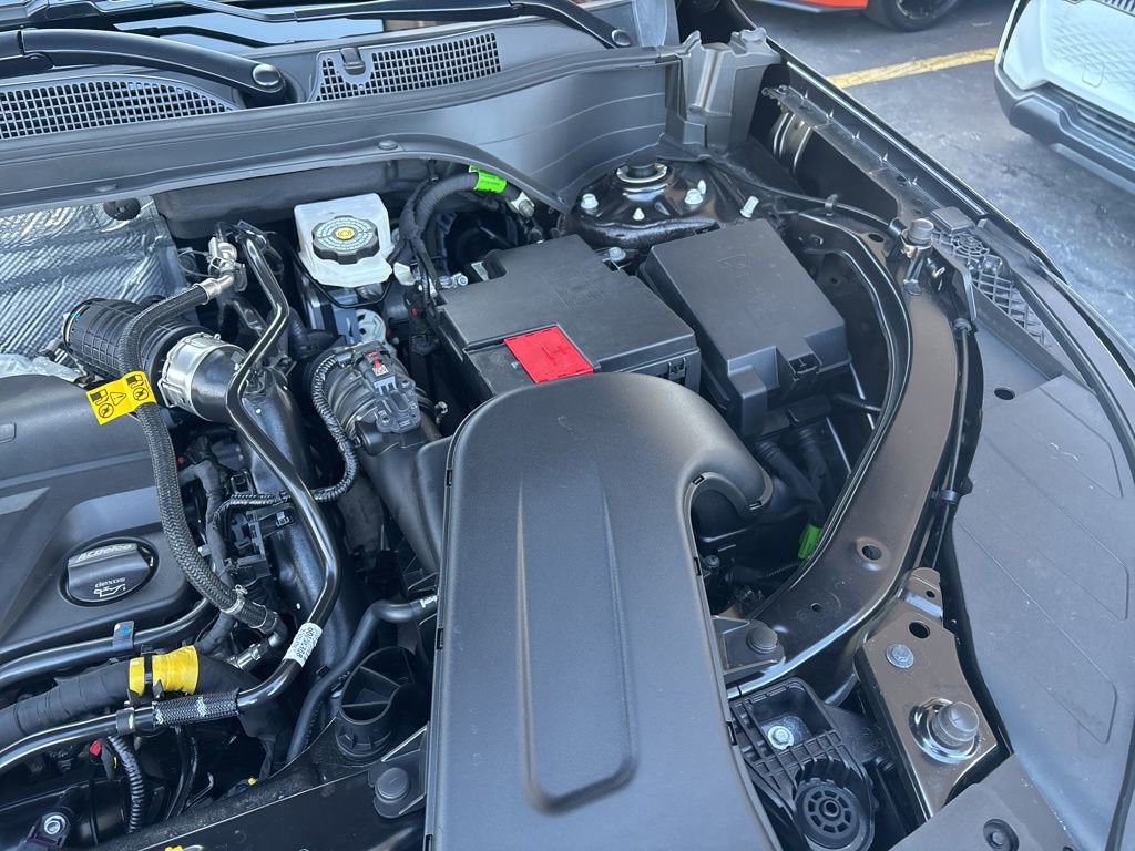 Used 2025 Chevrolet Trax RS w/ Sunroof Package image 26