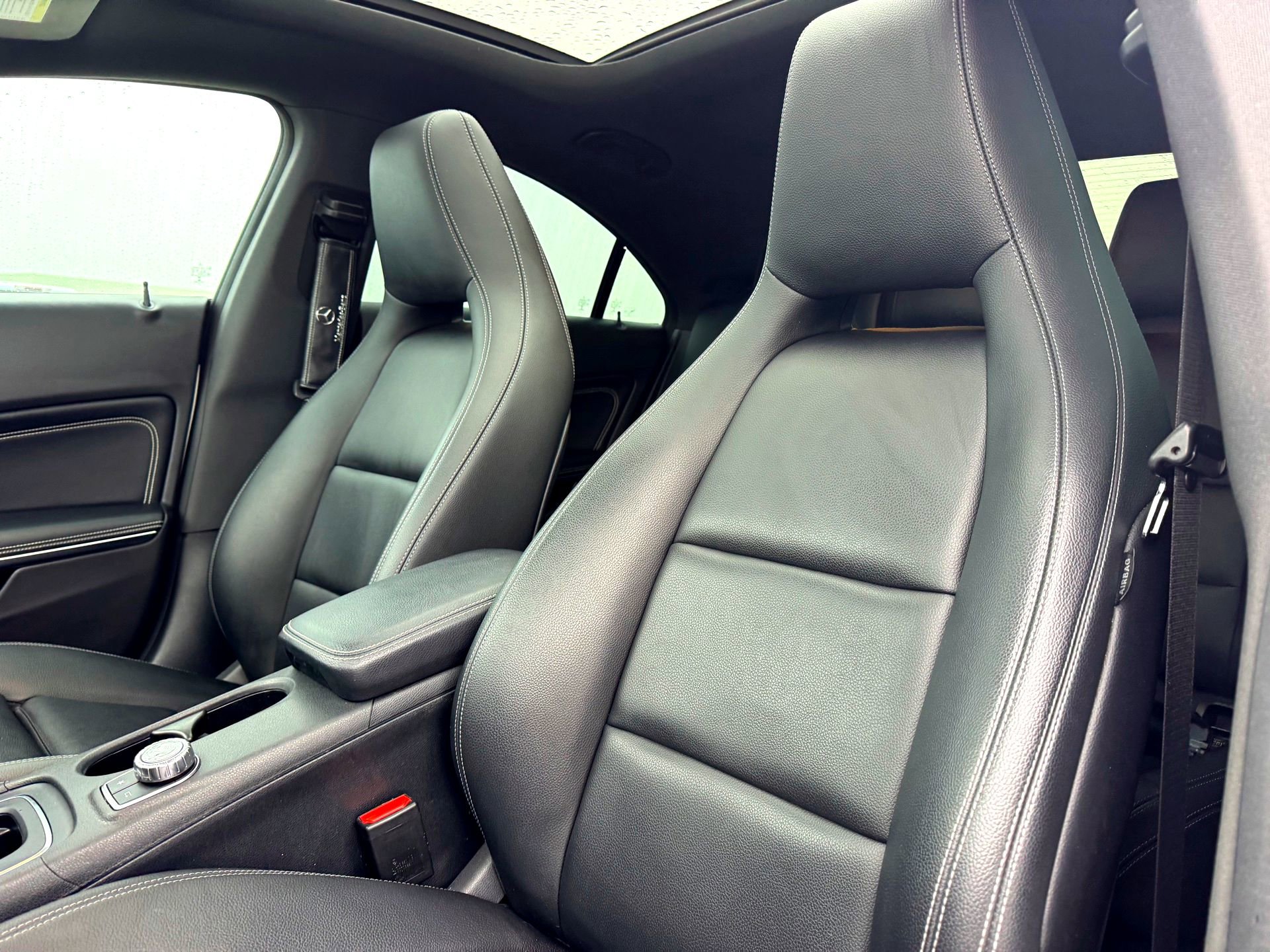Used 2019 Mercedes-Benz CLA 250 image 13