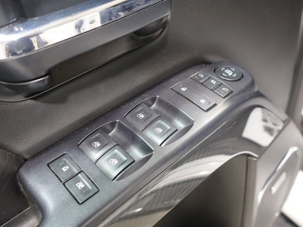 Used 2014 GMC Sierra 1500 SLT w/ All-Terrain Package AWD/4WD image 14