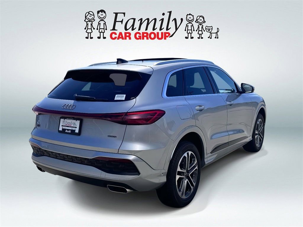 New 2025 Audi Q5 Premium image 3