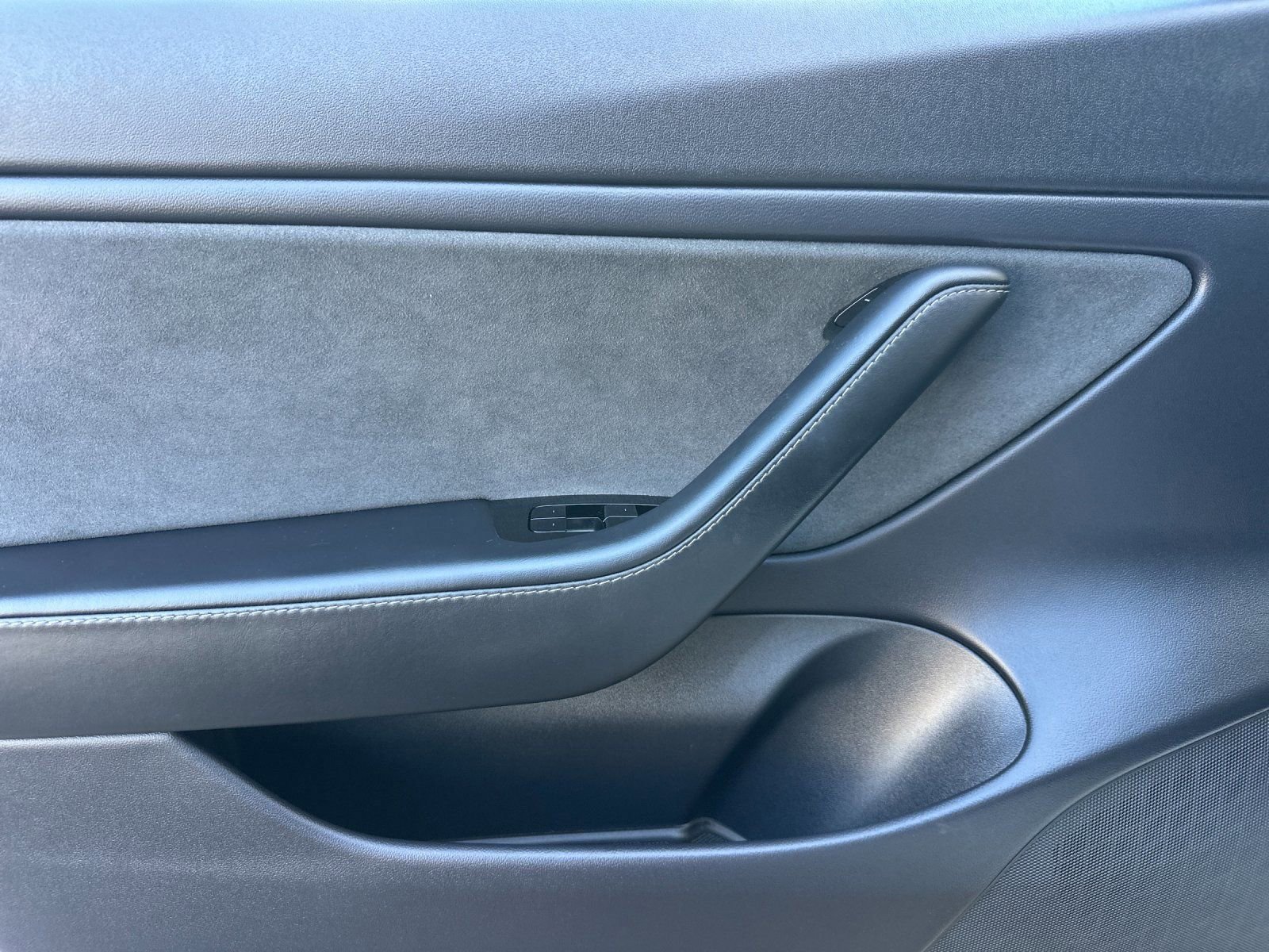 Used 2019 Tesla Model 3 Mid Range image 11