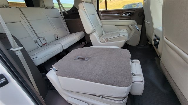 Used 2021 GMC Yukon XL Denali w/ Denali Premium Package image 55