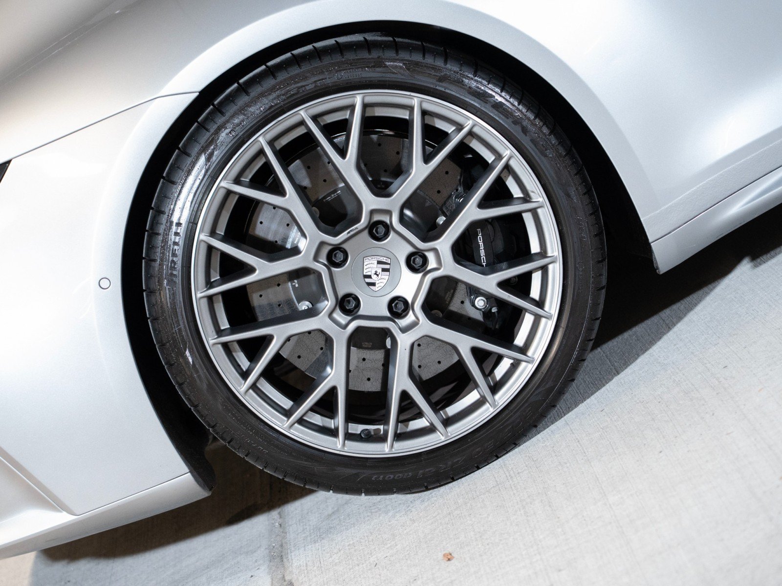 Certified 2025 Porsche 911 Carrera S RWD image 11