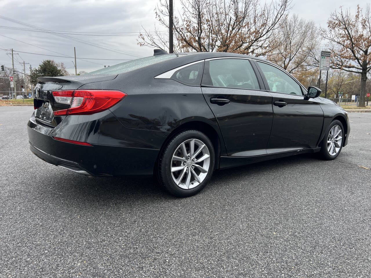 Used 2021 Honda Accord LX image 5
