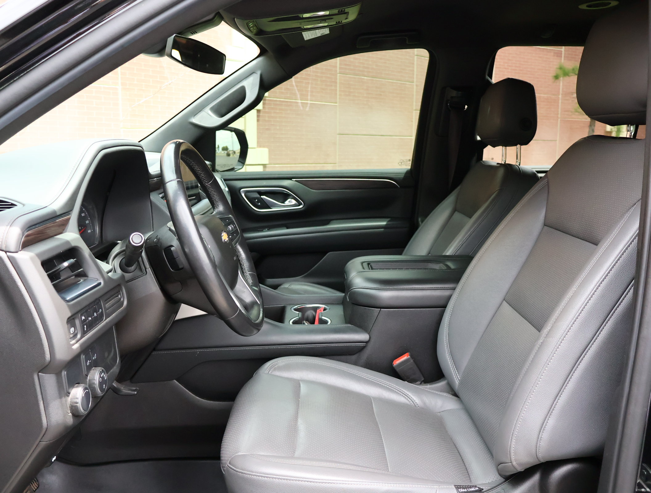 Used 2021 Chevrolet Tahoe LS w/ Driver Alert Package RWD image 9