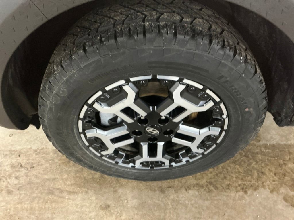 Used 2025 Hyundai Santa Cruz XRT image 11