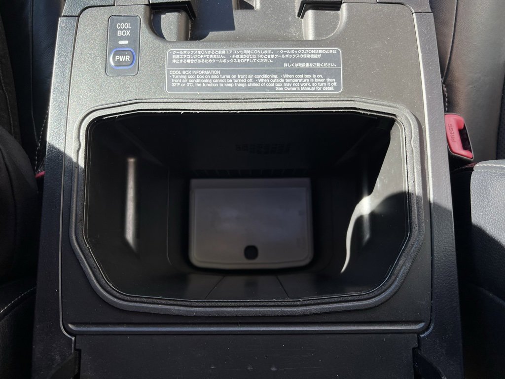 Used 2013 Toyota Land Cruiser image 74