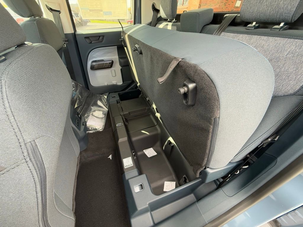 New 2025 Ford Maverick XLT w/ XLT Luxury Package FWD image 26