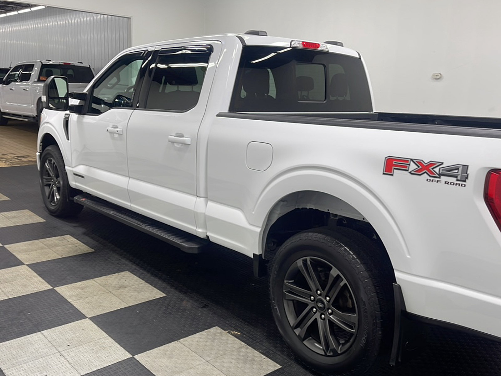 Used 2022 Ford F150 XLT w/ Equipment Group 302A High AWD/4WD image 14