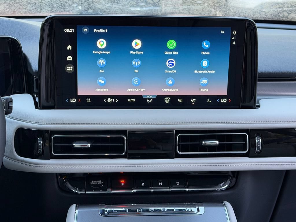 New 2027 Lincoln Aviator AWD image 12