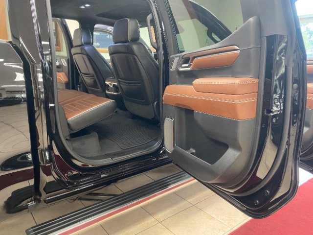 Used 2024 GMC Sierra 1500 Denali Ultimate AWD/4WD image 14