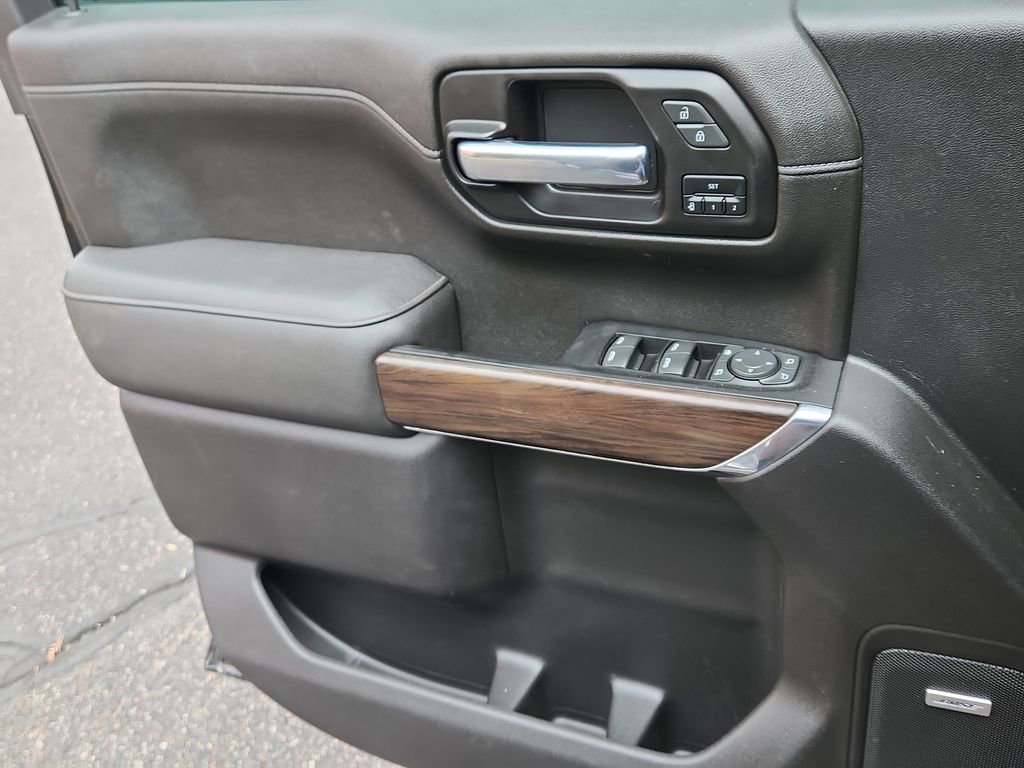Used 2022 GMC Sierra 1500 SLT w/ SLT Premium Plus Package image 6