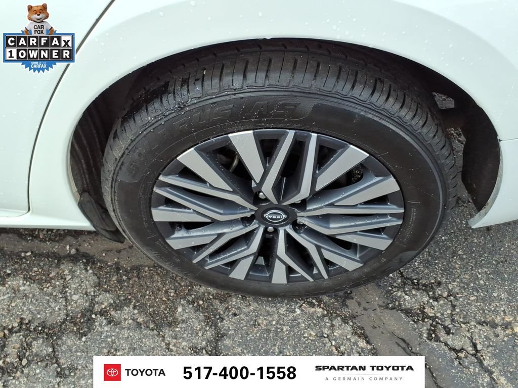 Used 2024 Nissan Altima 2.5 SV FWD image 10