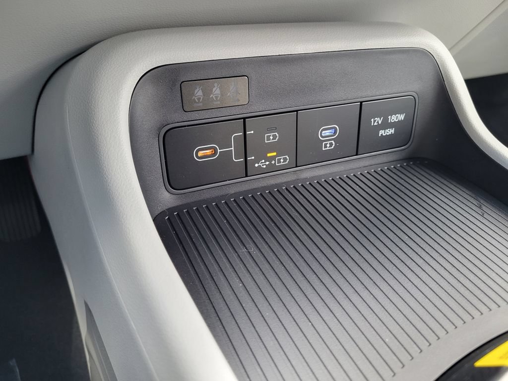 New 2026 Hyundai Kona SE AWD/4WD image 24