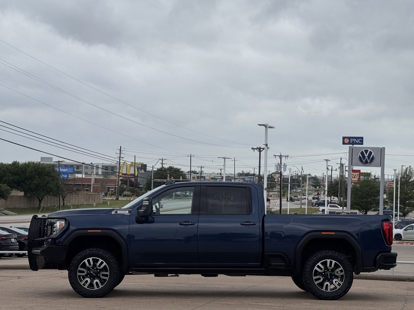 Used 2023 GMC Sierra 2500 AT4 w/ AT4 Premium Plus Package image 7