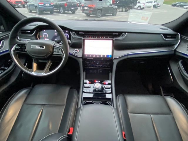 Used 2024 Jeep Grand Cherokee L Overland w/ Luxury Tech Group IV image 26