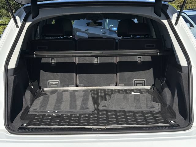 Used 2018 Audi Q7 3.0T Prestige w/ Prestige Package AWD/4WD image 21