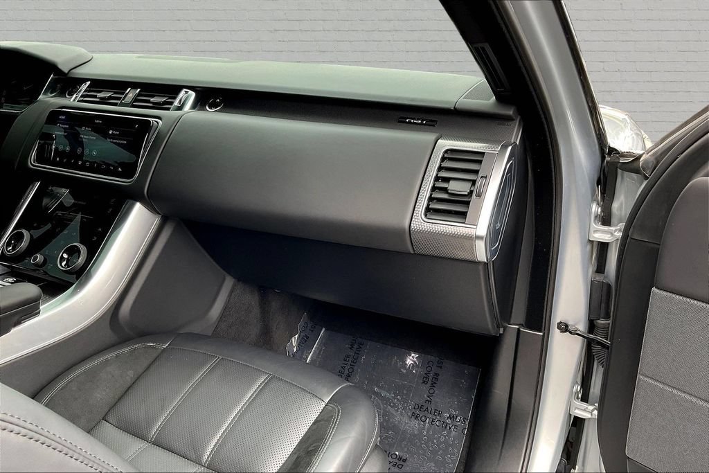 Used 2022 Land Rover Range Rover Sport HST AWD/4WD image 25