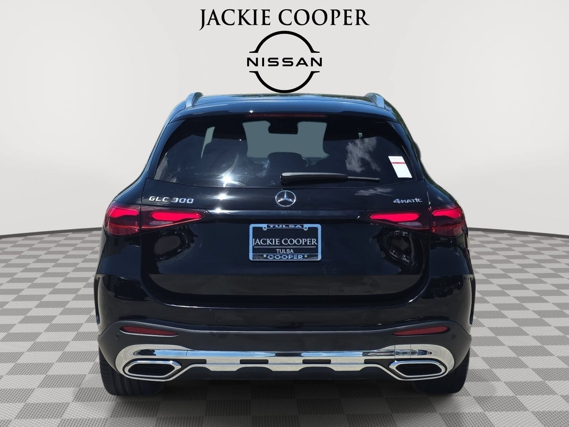 Certified 2025 Mercedes-Benz GLC 300 4MATIC image 6