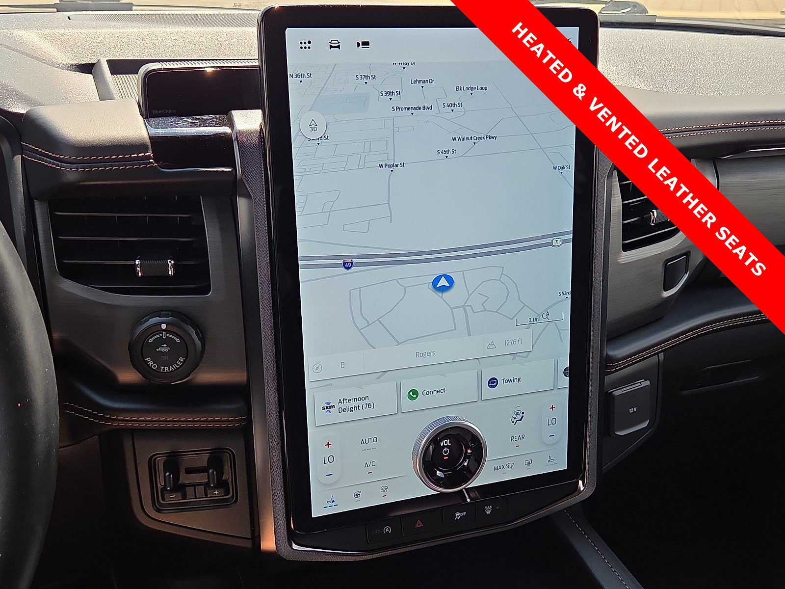Used 2024 Ford Expedition Platinum AWD/4WD image 19