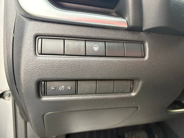 Used 2022 Nissan Rogue SV image 23