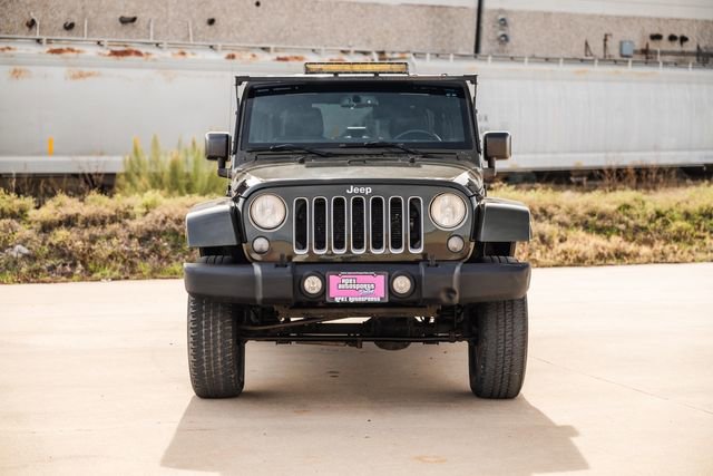 Used 2016 Jeep Wrangler Unlimited Sahara w/ Max Tow Package image 11