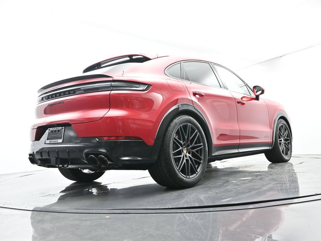Certified 2026 Porsche Cayenne GTS AWD/4WD image 52