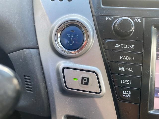 Used 2012 Toyota Prius V Five FWD image 20