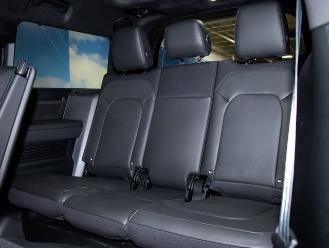 New 2026 Land Rover Defender 130 V8 image 23
