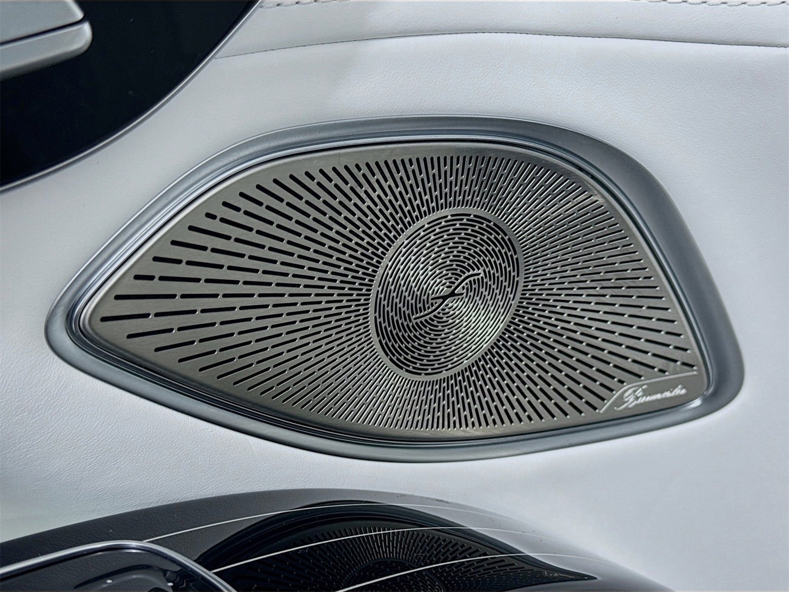 Used 2024 Mercedes-Benz Maybach EQS 680 Maybach EQS 680 image 17