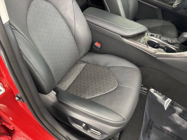 Used 2024 Toyota Camry XSE image 27