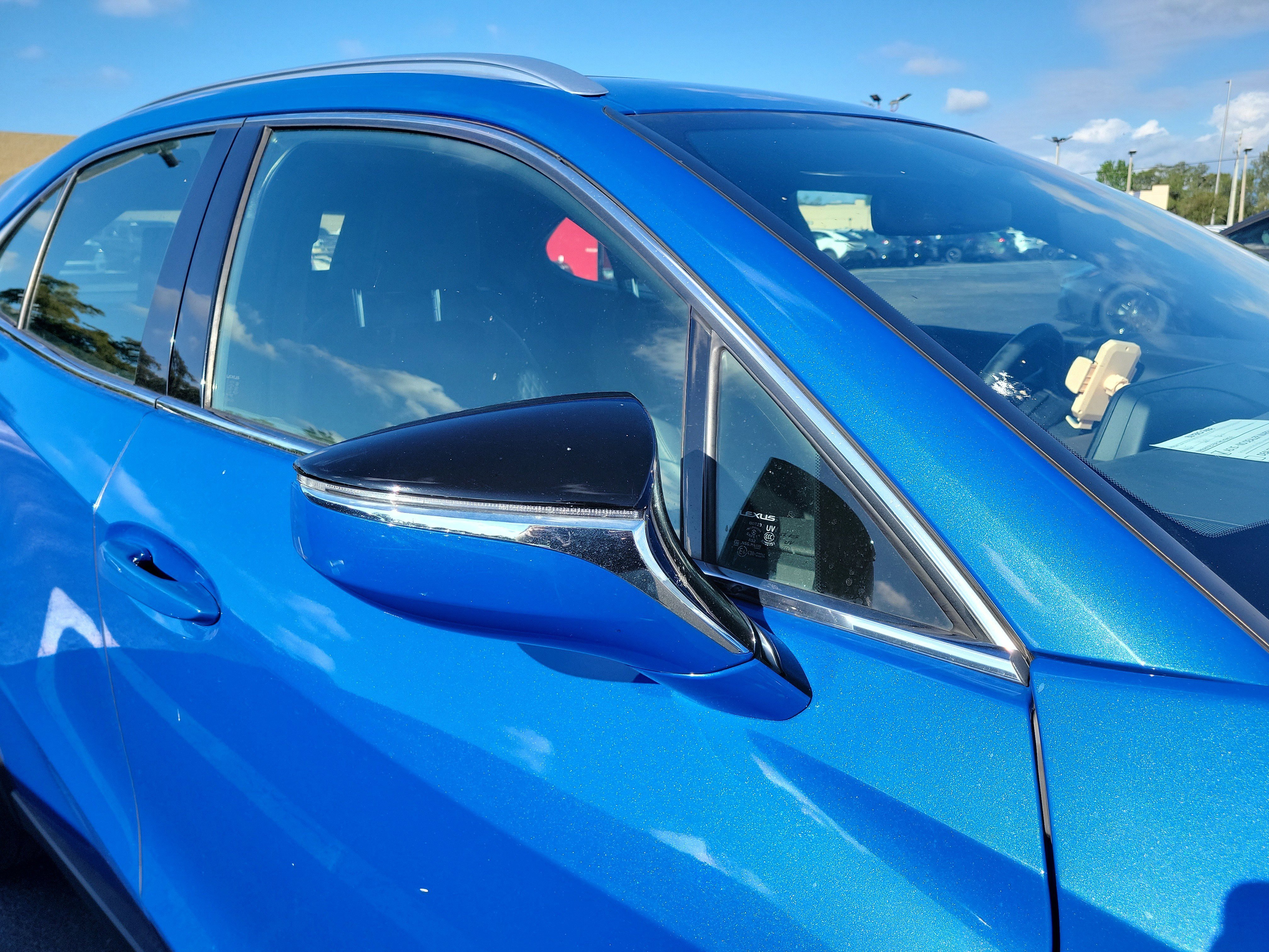 Used 2022 Lexus UX 200 w/ Accessory Package (Z2) FWD image 9