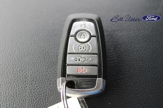 Used 2023 Ford F350 Lariat w/ Tow Technology Package AWD/4WD image 26