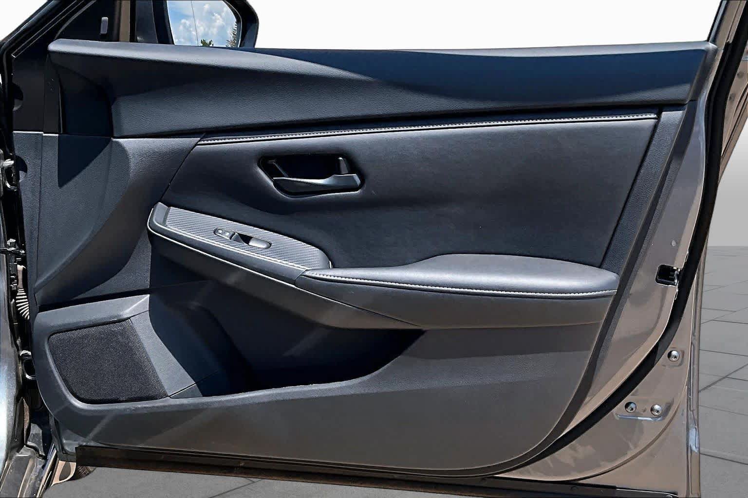 Certified 2025 Nissan Sentra S FWD image 25