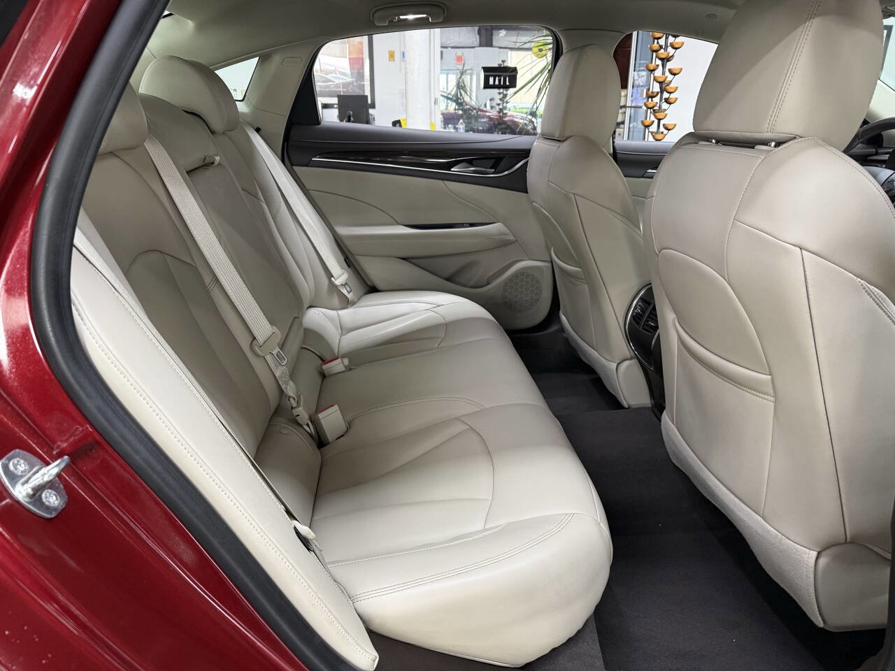 Used 2017 Buick LaCrosse Preferred image 15