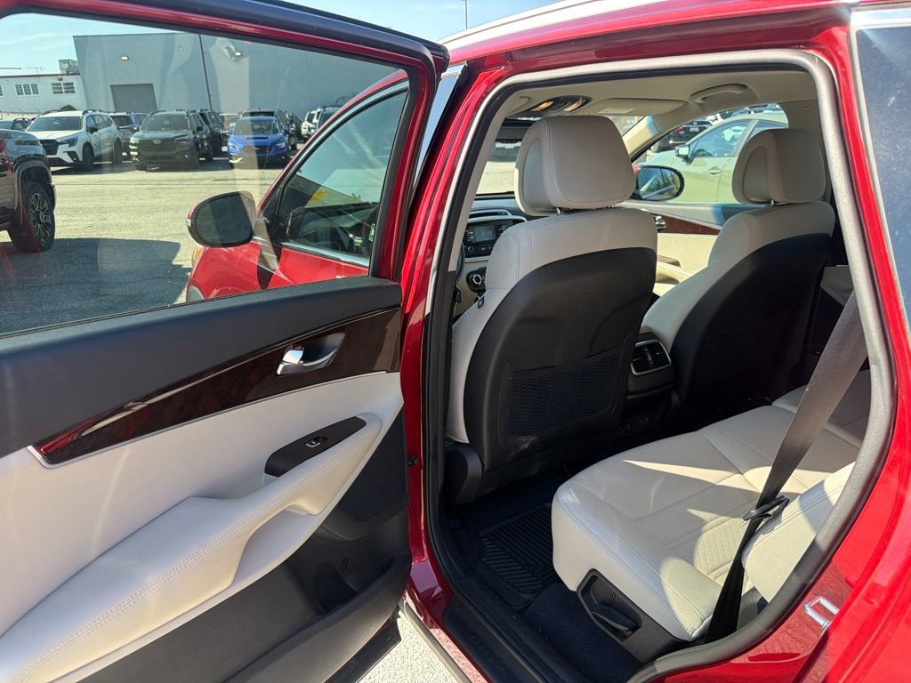 Used 2016 Kia Sorento FWD w/ LX Convenience Package image 9