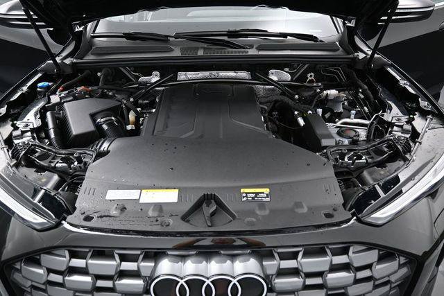 Certified 2025 Audi Q5 Premium Plus w/ Premium Plus AWD/4WD image 39