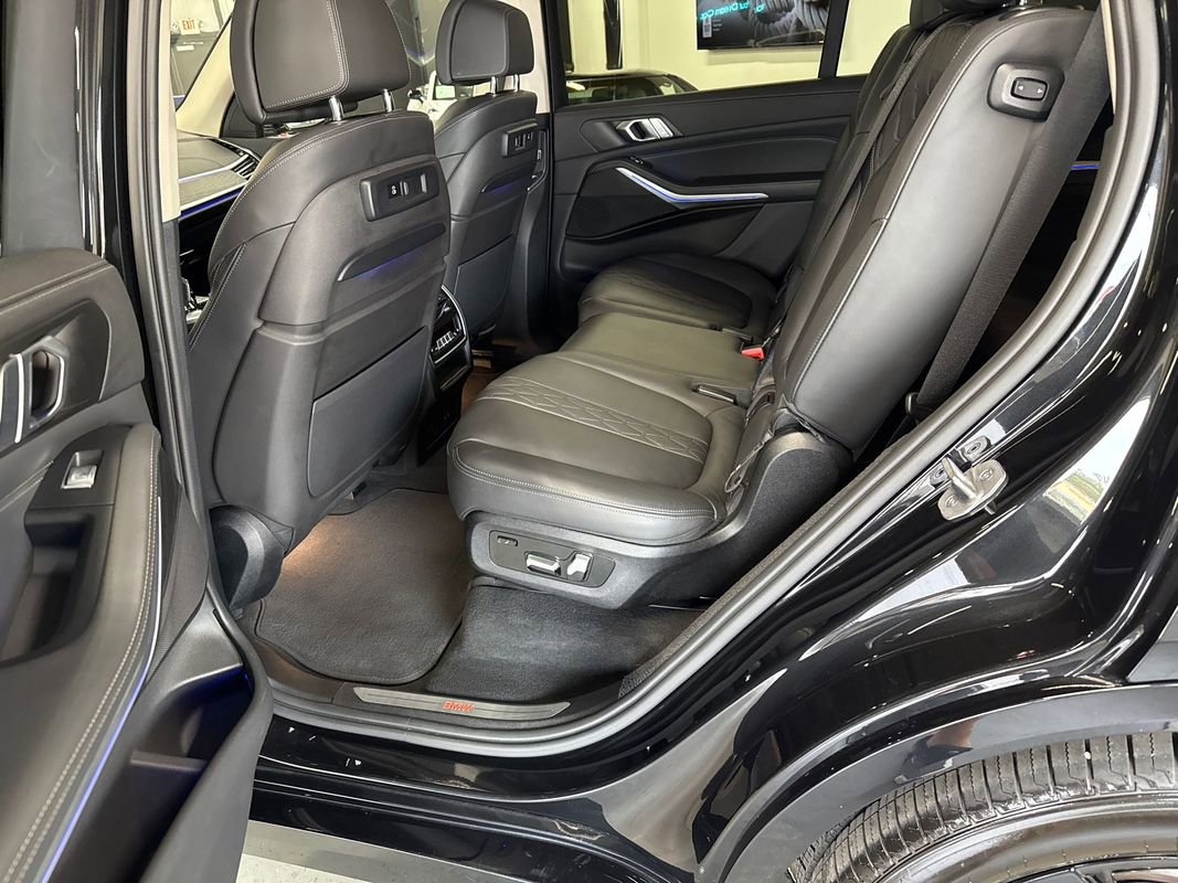 Used 2022 BMW X7 xDrive40i image 40