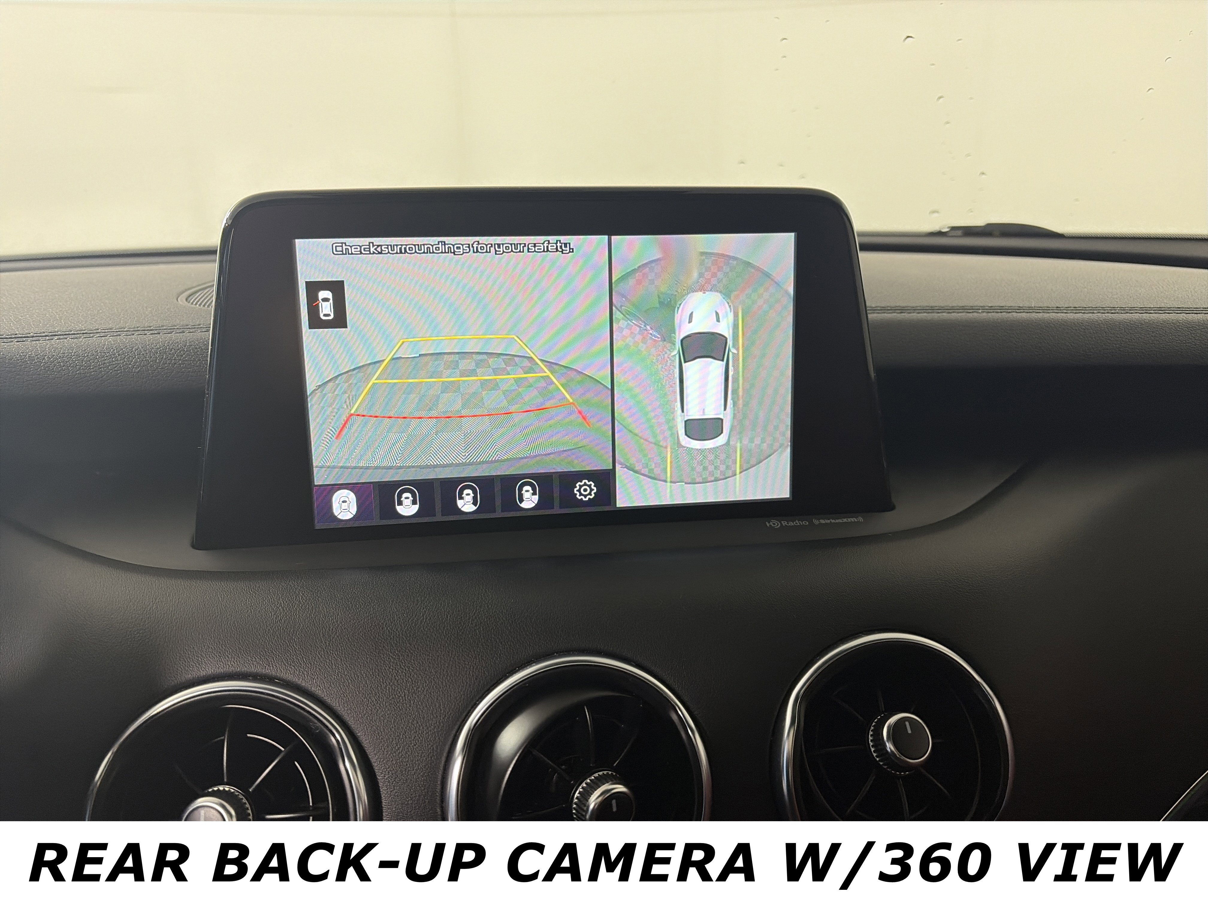 Used 2019 Kia Stinger GT2 image 5