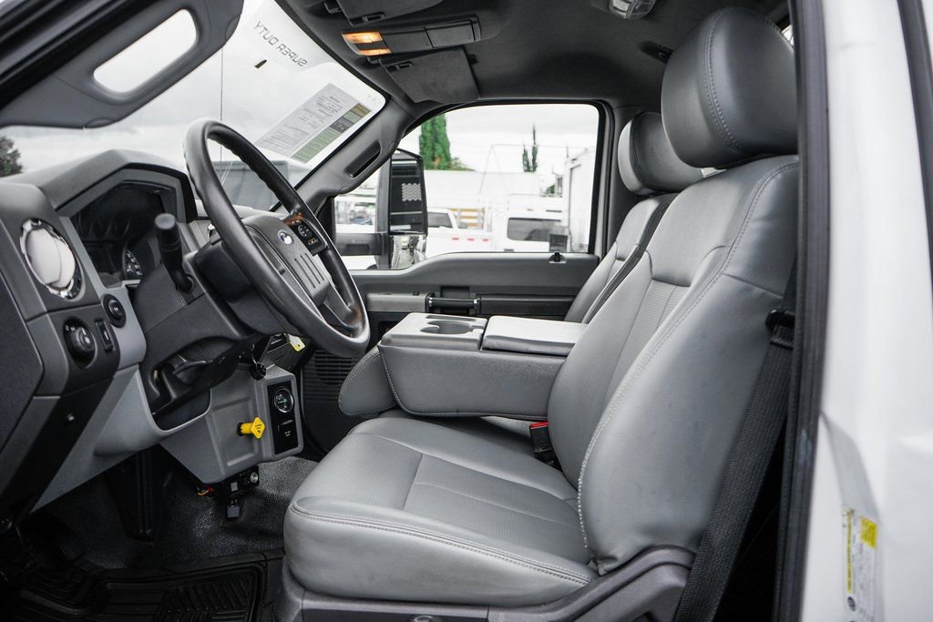 Used 2019 Ford F750 2WD Regular Cab Super Duty image 33
