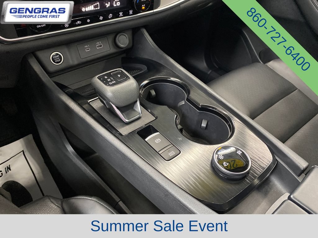 Used 2023 Nissan Rogue SV w/ SV Premium B Package AWD/4WD image 17
