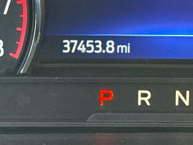 Used 2023 Ford Explorer XLT AWD/4WD image 27